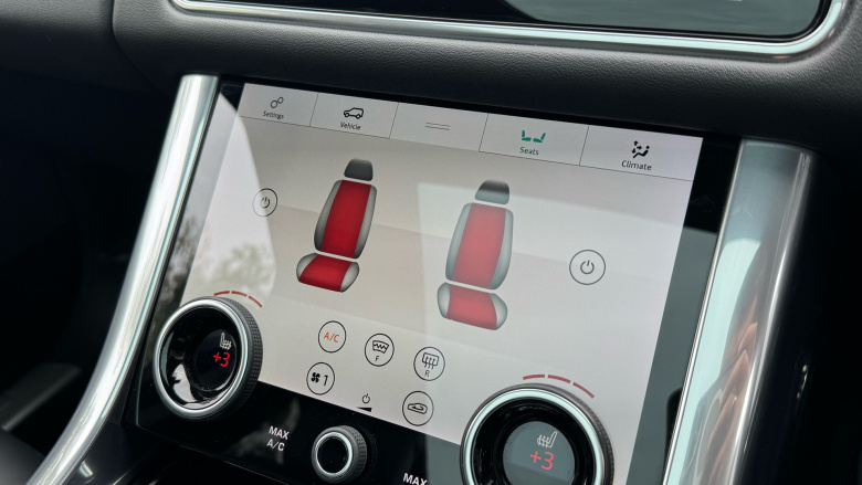 Land Rover Range Rover Sport 3.0 D300 HSE Silver 5dr Auto Diesel Estate